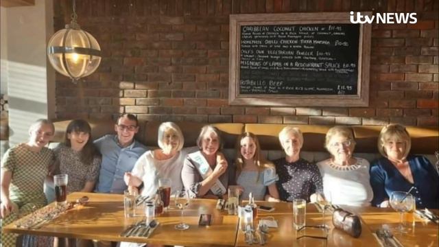 'Deprioritise' social mixing before Christmas, Chris Whitty urges amid rising Covid cases | ITV New смотреть онлайн