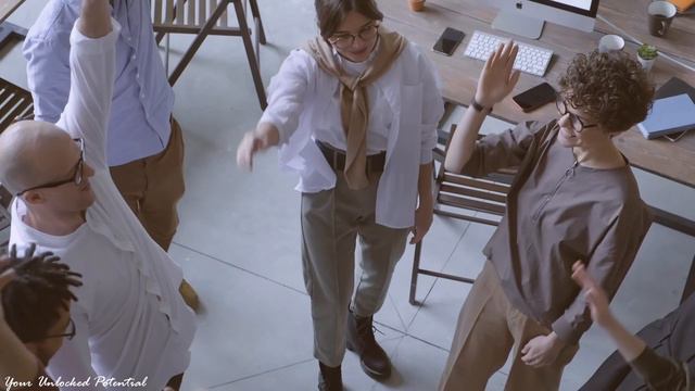 Leadership | 5 Types Of Leadership Styles (with Examples)