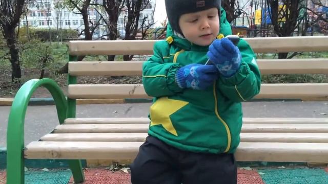 Нужно срочно позвонить!!! 01.11.2015 , Егор с трубкой смотреть онлайн