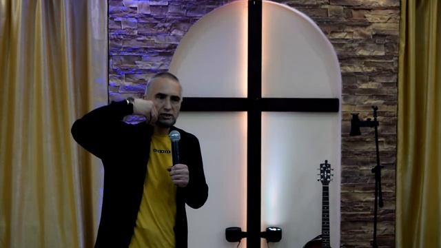 Применяя Слово Божье в жизненных ситуациях/ Илья Ловцевич смотреть онлайн