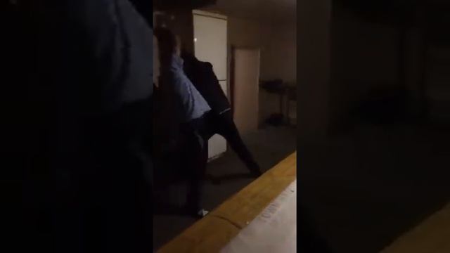 Готовим пельмени с добавлением кубика Магги на #bolotofm смотреть онлайн