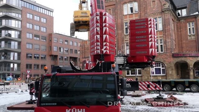 450t LIEBHERR LTM 1450-8.1 MOBILKRAN HEBT SEILBAGGER AUF SCHWERTRANSPORT VOLVO 8x4 DREAM MACHINES смотреть онлайн