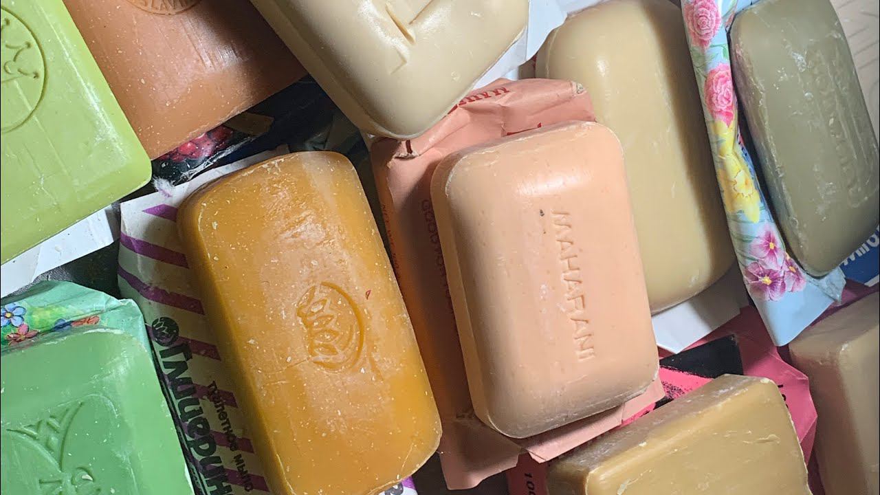ASMR/unpacking Retro Soap