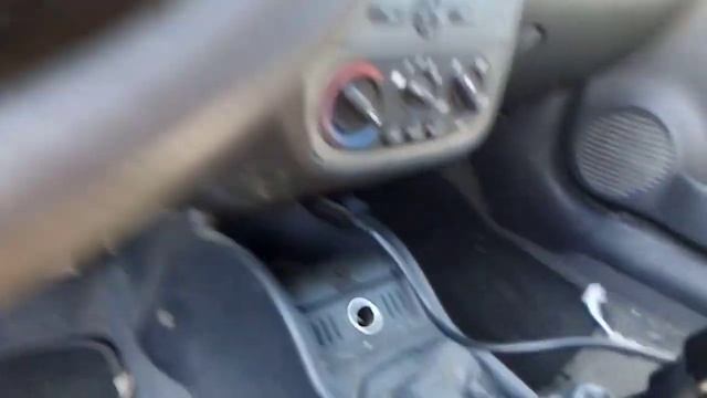 Localizar conector obd2 Opel Corsa C - Chevrolet Corsa Data смотреть онлайн