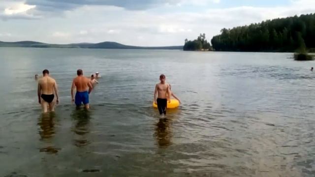 Озеро Таватуй.Пляж смотреть онлайн