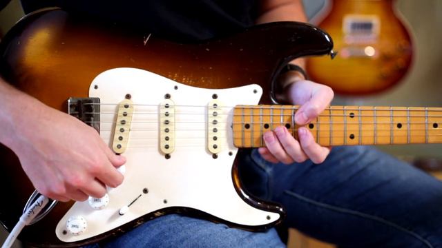 1955 Vintage Fender Hardtail Stratocaster Sunburst Presented By Berlin смотреть онлайн