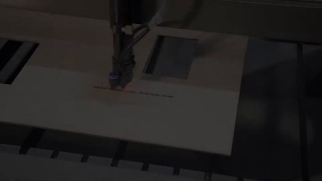 Лазерный станок WATTSAN 2030 Flatbed (Обзор широкоформатного лазерного станка из Китая)