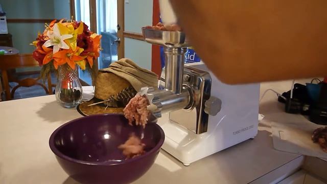 Turbo Force 2000watt Meat Grinder смотреть онлайн