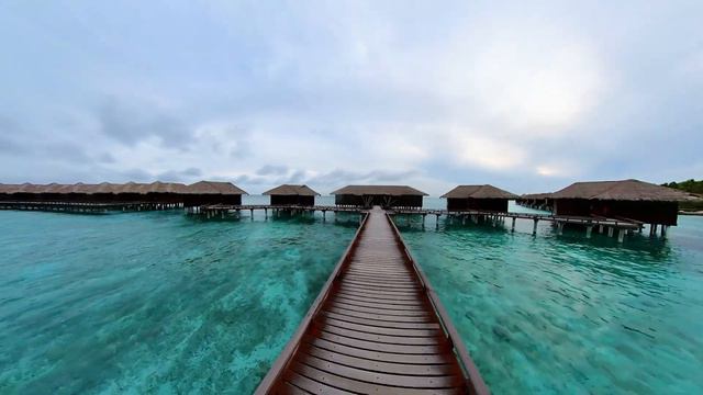 Maldives - Sheraton Maldives Full Moon Resort & Spa смотреть онлайн