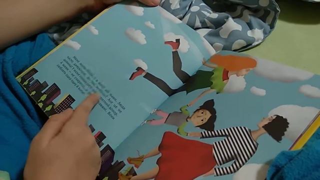 Арсен, аутизм, 7 лет. Читает книжку про Майю(ч.6) Майя и ее мамы смотреть онлайн