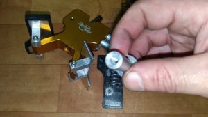 PDR. Ремонт вмятины на баке мотоцикла.