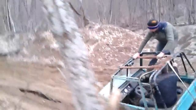 mini ЛуАЗ или квадроцикл смотреть онлайн