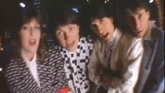 KATRINA & THE WAVES Do You Want Crying EXTENDED VIDEO смотреть онлайн