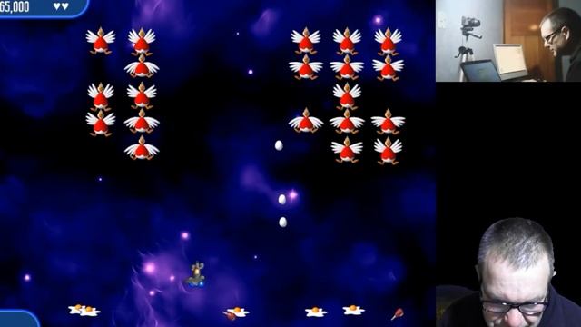 Dad plays Chicken Invaders смотреть онлайн