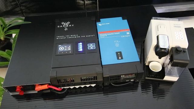 Blue Heeler With Clark Kent 100Ah Lithium 2000W Victron Smart Inverter