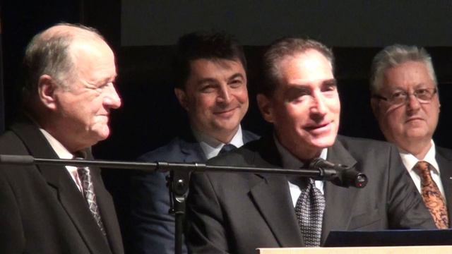 Ioan Bele si Petre Roman vorbesc despre infiintarea Universitatii Alba Iulia смотреть онлайн