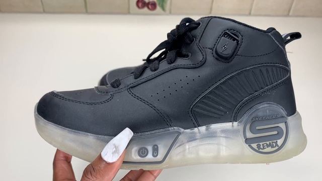 Skechers Boy's Sport Lighted S Lights Remix 400620L Review смотреть онлайн