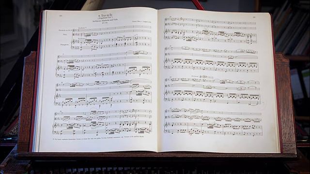 Mozart - Trio in E flat (K498) смотреть онлайн