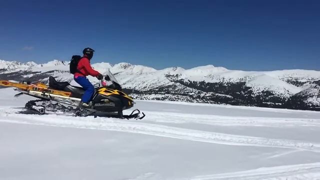 Ski Doo Skandic WT 600 ace catching a little air high res смотреть онлайн