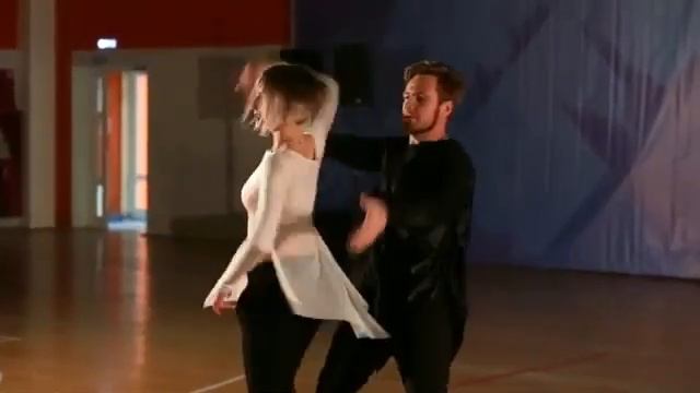 Дмитрий и Светлана Колмогорловы - Хастл в Иваре смотреть онлайн