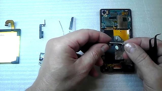 SONY Z3 D6633 замена модуля - сборка смотреть онлайн