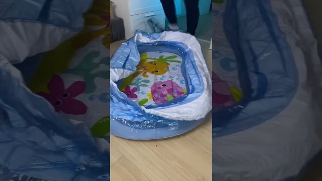 СКОЛЬКО ВОЗДУХА НУЖНО ЧТОБЫ НАКАЧАТЬ БАССЕЙН?? #shorts смотреть онлайн