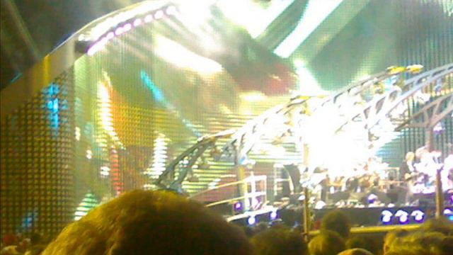 Genesis concerto Circo Massimo 14/07/2007 by smox смотреть онлайн