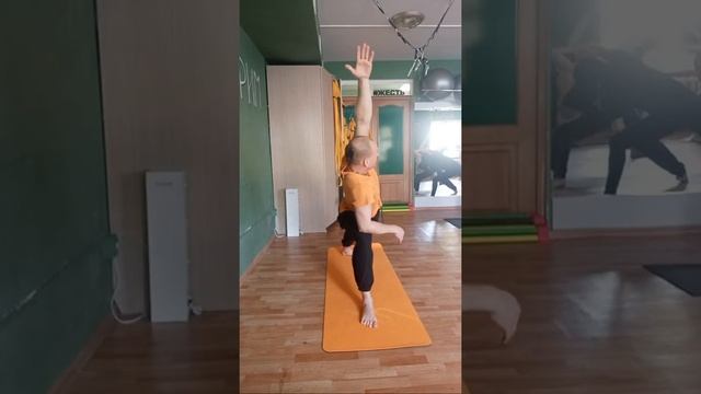 Йога Класс смотреть онлайн