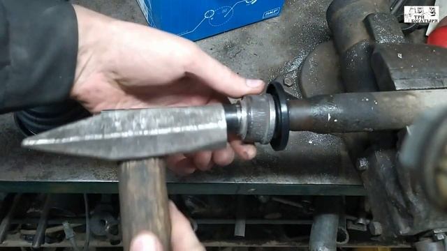 Замена сальника и пыльника левого привода на Рено Логан, Рено Сандеро, Лада Ларгус 8 клапанов смотреть онлайн
