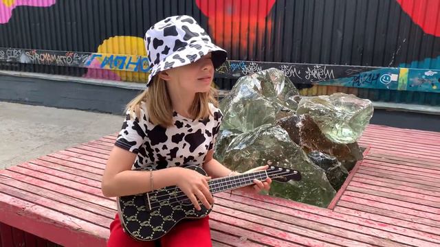 Billie Eilish - 8 (Ukulele Cover)