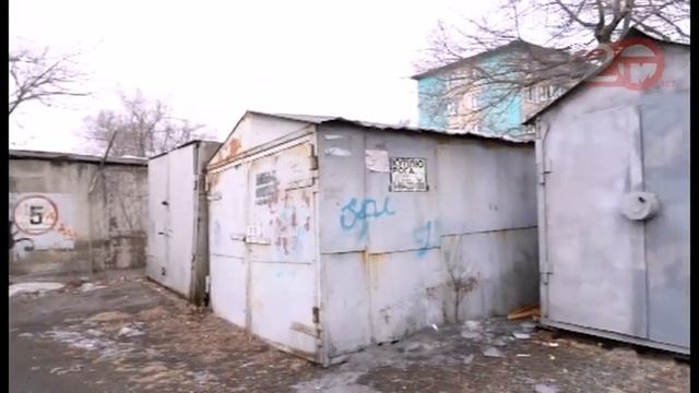 Самоуправство владельцев восьми металлических гаражей пресекли в Уссурийске. смотреть онлайн