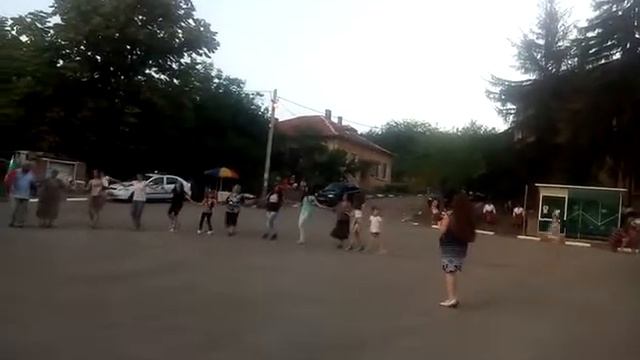 С орк.Чирпан на събор в с.Средно Градище 09.06.2018 смотреть онлайн