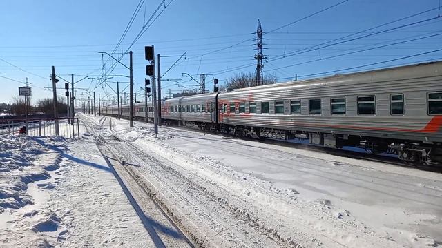 Электровоз ЭП2К-442 с поездом №148Ж Астрахань — Нижневартовск смотреть онлайн