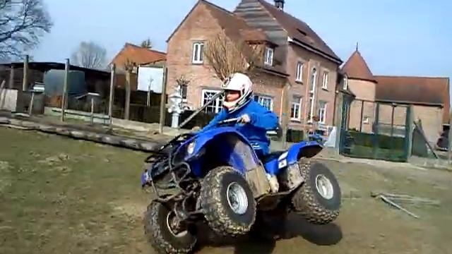 side wheelie with grizzly 125 yamaha смотреть онлайн