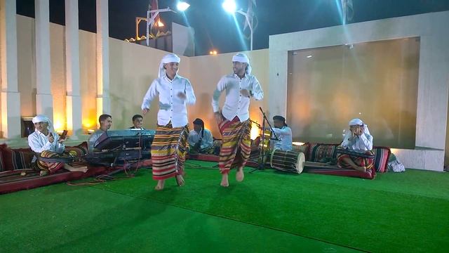 Yemeni Dance Dubai Global Village الرقص اليمني في القرية العالمية بدبي смотреть онлайн