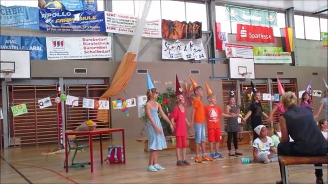 Праздник для первоклассников. Хорошие немецкие традиции. смотреть онлайн