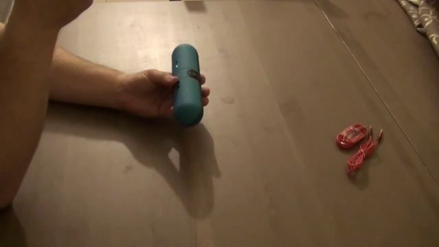 Китайский Beats Pill смотреть онлайн