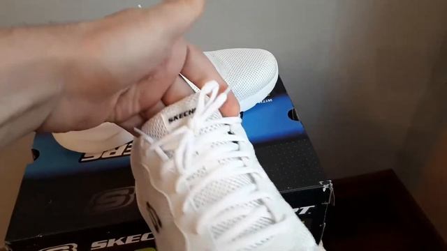 Кроссовки Skechers Sport за 2879₽/ 43$ смотреть онлайн