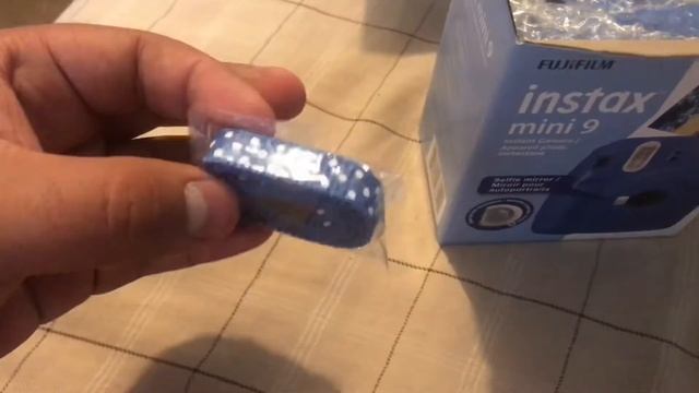 Fujifilm Instax Mini 9 // Cobalt Blue // Unboxing // It’s Byron смотреть онлайн