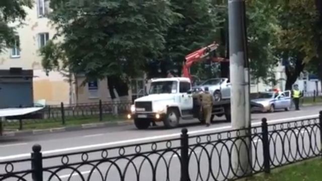 забрали Mercedes Кабриолет смотреть онлайн