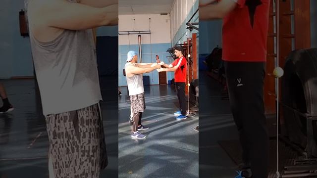 подводящее упражнение для прямых ударов в боксе смотреть онлайн