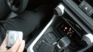 Тойота РАВ4. Как проветрить и просушить салон на парковке не открывая окна и двери.