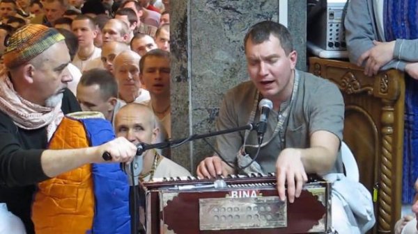 ЕМ Шиштакрит прабху __ Шри Нрисимха Пранама