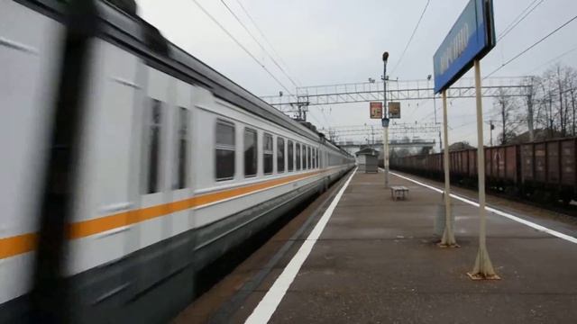 Электропоезд ЭД4М-0452 Экспресс-ЦППК станция Ворсино 7.04.2016 смотреть онлайн