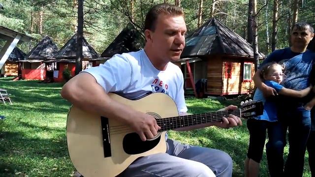 А каналы тянут руки серые ко мне...)))) Игорь поет в Горном для команды)) смотреть онлайн