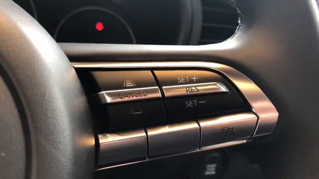 2019 MAZDA 3 HATCHBACK смотреть онлайн