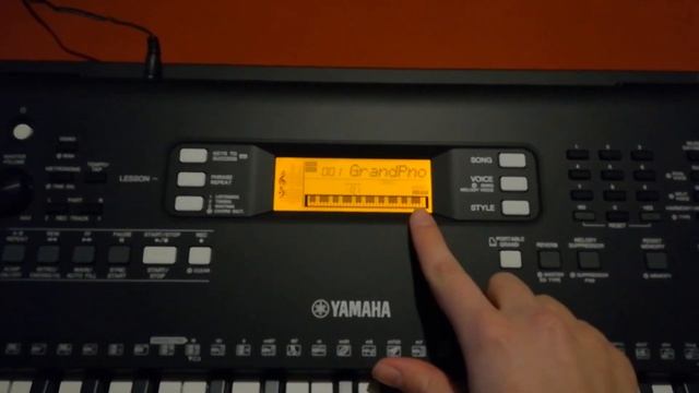 Основные Возможности Yamaha PSR-E363. смотреть онлайн