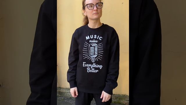 Свитшот Микрофон смотреть онлайн