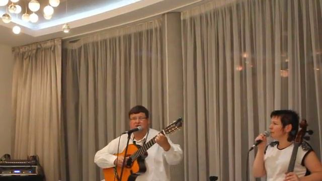 Семья Швайковских - очень красиво поют!!! смотреть онлайн
