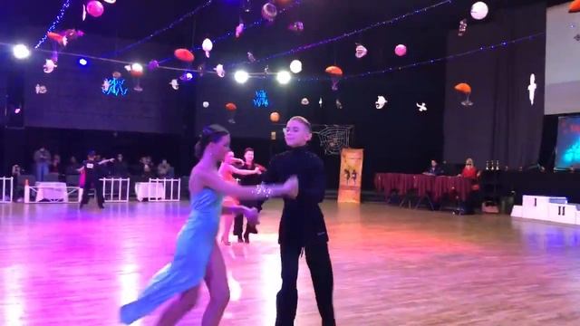 Кубок Halloween 2021 Зинченко Иван - Чупилка Таисия юниоры 2 Е латина смотреть онлайн